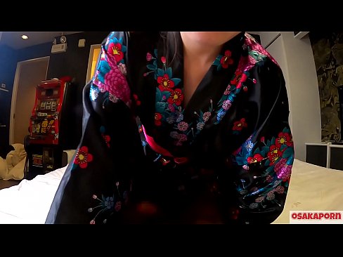 ❤️ Tânără fată de cosplay iubește sexul până la orgasm cu un squirt într-o călușară și o felație. Fată asiatică cu păsărica păroasă și sâni frumoși în costum tradițional japonez în video amator care arată masturbarea cu jucării de sex. Sakura 3 OSAKAPORN. at us ❤
